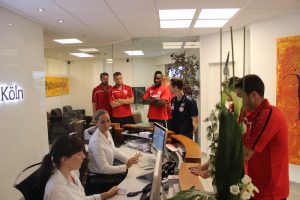 Anmeldung beim Zahnarzt der Fußballspieler