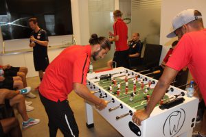 Fortuna Köln im Zahnzentrum Köln am Kickern