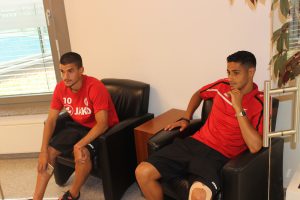 Fortuna Köln vertreibt sich die Zeit im Wartezimmer mit NTV