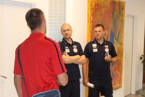 Besprechung vor der Zahnarztbehandlung