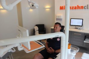 Zahnarztcheck im Milchzahnclub - Fortuna Köln ist dabei